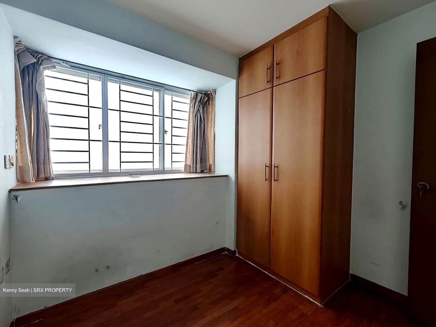 Evergreen Park (D19), Apartment #586922311